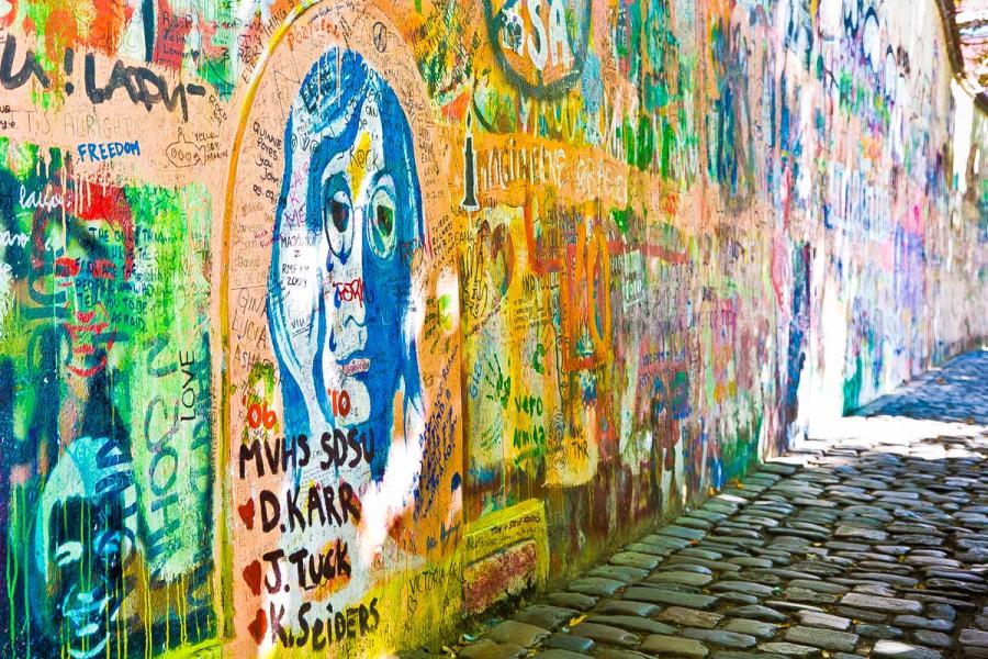 Mur John Lennon Prague